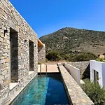 Πανσιόν Egeo Paros 4*