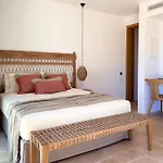 Egeo Paros Πανσιόν 4*