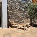 Egeo Paros Πανσιόν Aspro Chorio