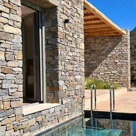 Egeo Paros Aspro Chorio